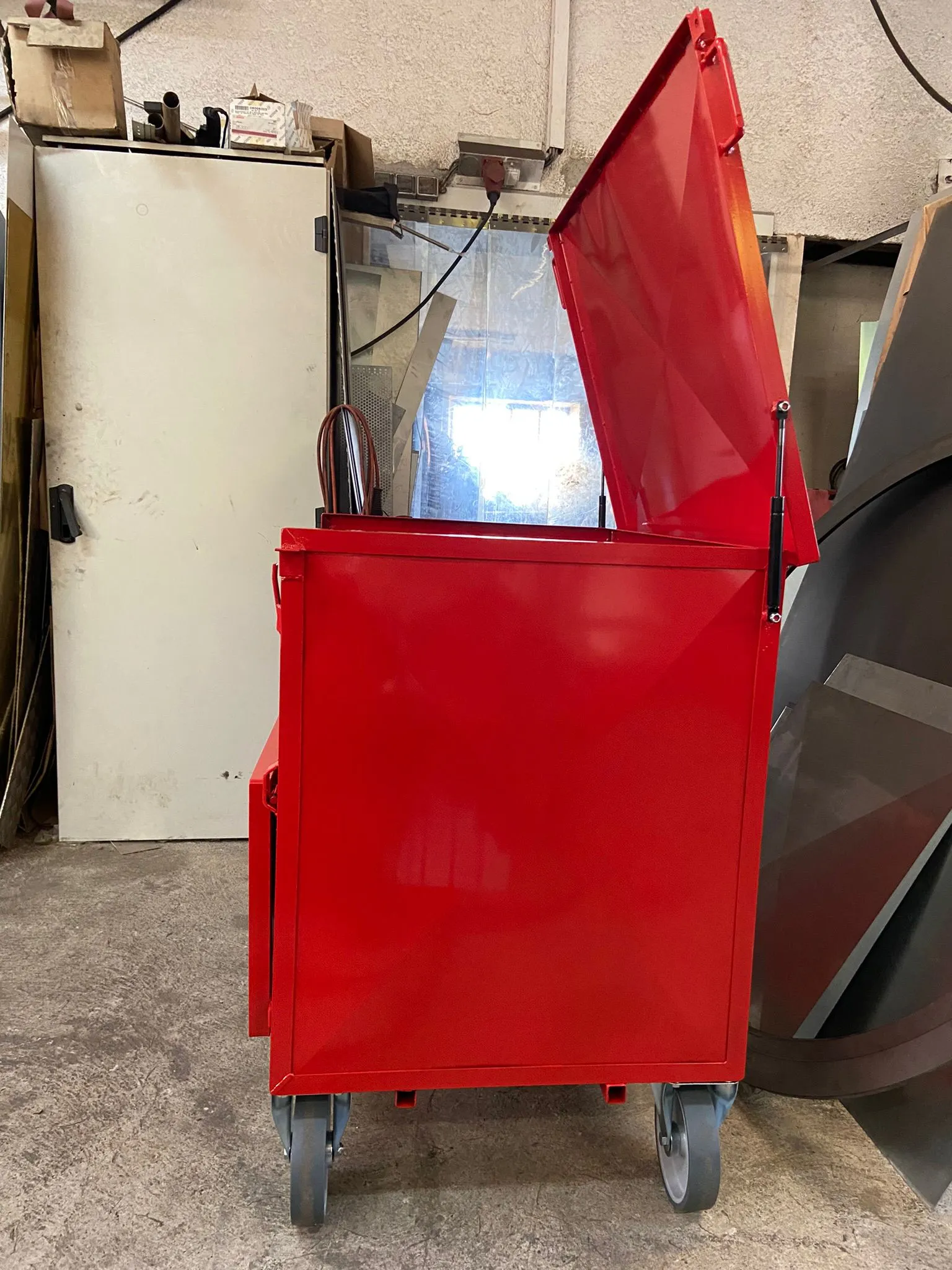 Wagen von Metallbau Maier