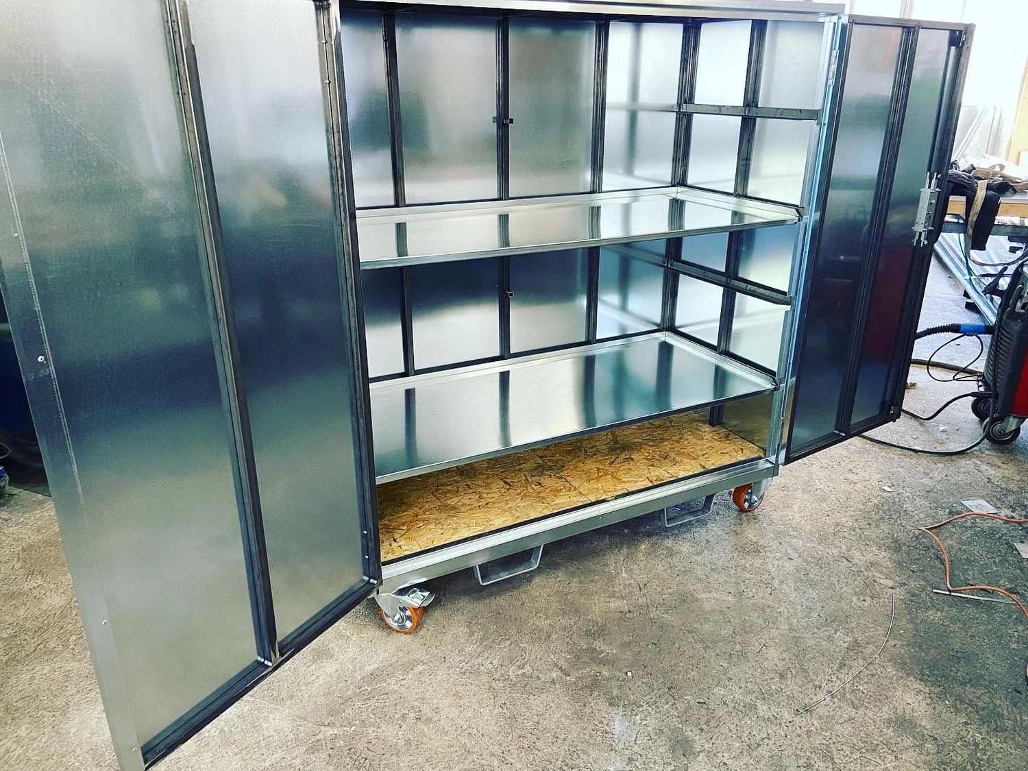 Wagen von Metallbau Maier